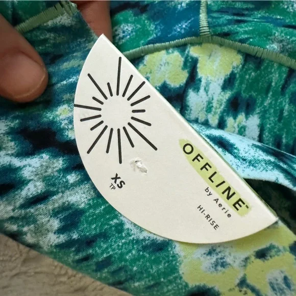 NWT- OFFLINE BY AERIE Real Me Xtra 7/8 Legging - Picture 8 of 12